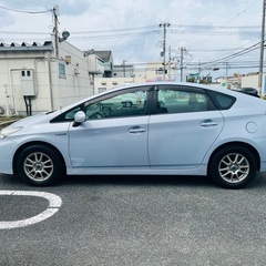トヨタプリウス30(low mailage)少ない距離です，気になり方がいればそのまま乗って帰ることが可能ですの画像