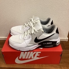 NIKE スニーカー　27センチ