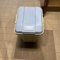 【無料】ゴミ箱　中古品
