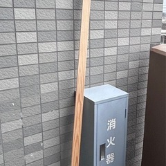 ジョイフル本田　『節が少ない木材』　