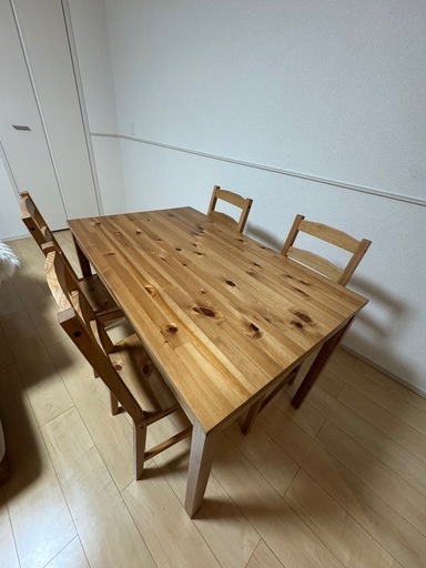 送料無料 通販 激安 IKEA ダイニングテーブルイス4脚セット美品です (m) 杭瀬の ダイニングテーブル