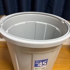 エコペール ゴミ箱 45リットル 蓋付きの画像