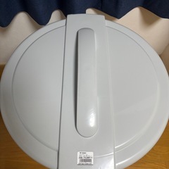 エコペール ゴミ箱 45リットル 蓋付きの画像