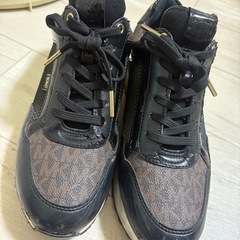 MICHEAL KORS スニーカー 24.5cmの画像