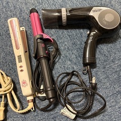 ドライヤー　ヘアアイロン