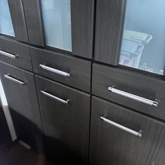 【無料】古い食器棚／引き取り限定／使用感・カビありの画像