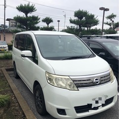 日産セレナ(ホワイト)