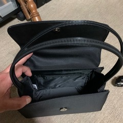 レディースハンドバッグの画像