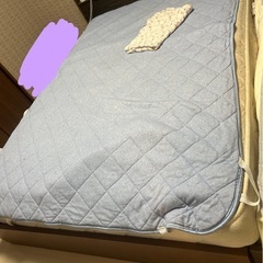 ダブルベッド、マットレスセット