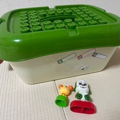【現在お話し中です】無料です。わんわんとうーたんブロック