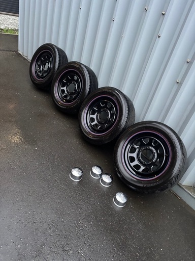 ハイエース　タイヤホイール