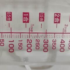 計量カップの画像