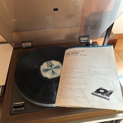 レコードプレイヤー