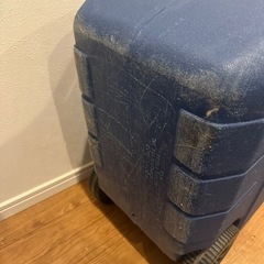 大型クーラーボックス　コールマン　ガラガラの画像