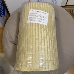 【決まりました
】未使用！ラグ　スモーキーイエローの画像