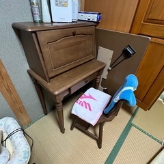 テレビ台　タンス　化粧台　差し上げます。の画像