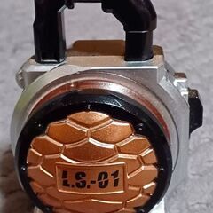 仮面ライダー鎧武 マツボックリロックシード