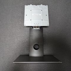 Dell P4317Q モニターの画像