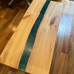 琉球松×レジンローテーブルの画像
