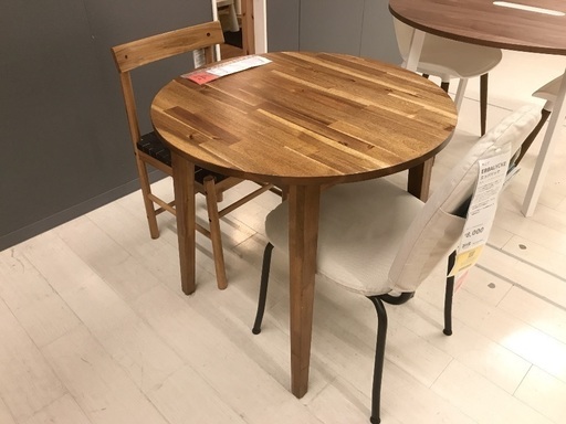 【IKEA】ナッカンネース ダイニングテーブル　円卓 NACKANÄS ナッカンネース テーブル, アカシア材, 80 cm - IKEA