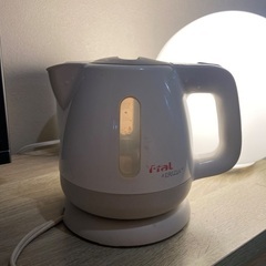 【無料】T-fal 電気ケトル／下北沢手渡し限定／動作OK・ふた...