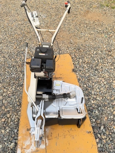 岩手県北上市 オーレック ウイングモア WM736 刈幅690ｍｍ 畦草刈り機 草刈機 バックギア 2WD ロータリーモア　刃新品　中品　引き取り