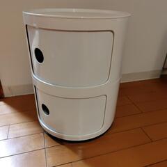 コンポニビリ　白