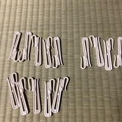 カーテンフック