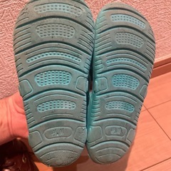 子供　サンダルの画像