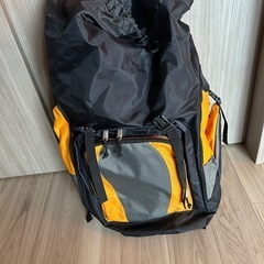 大き目のリュックサック、登山用の画像