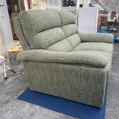超美品　2人掛けソファ＆オットマン　グリーン系の画像