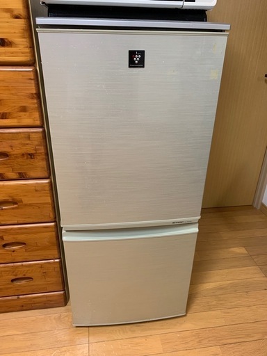 シャップ　冷蔵庫　SJ-PD14X-N 137L
