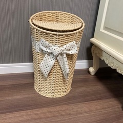 リボン付きゴミ箱　可愛い