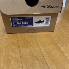 MIZUNOスニーカーの画像