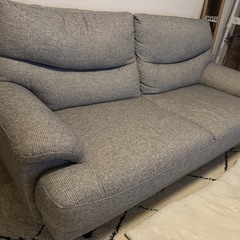 ニトリ　3人掛け布張りソファ