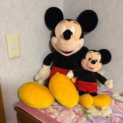 ミッキーマウスぬいぐるみ