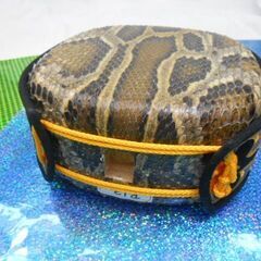 P13現品販売(送料無料)12.500円沖縄三線専用蛇皮強化張チーガ