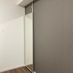 大きな鏡　姿見