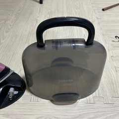 TOSHIBA　アイロンの画像