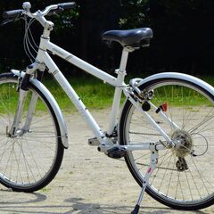 サスペンションつきクロスバイクGIANT CROSS2 2×7段変速