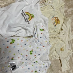プーさん、はらぺこあおむし肌着