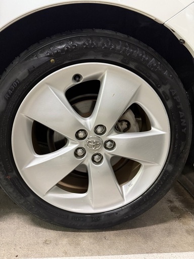 30プリウス　ツーリングホイール