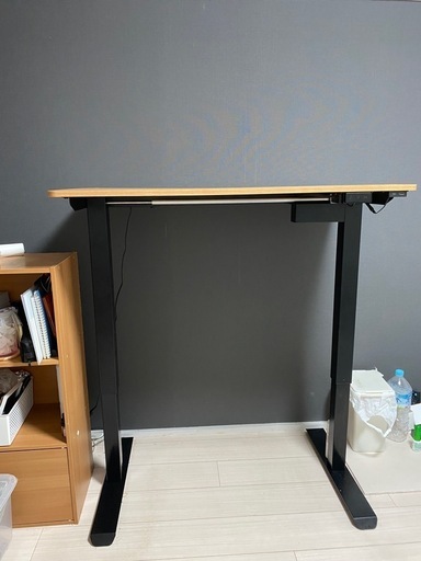 電動昇降スタンディングデスク