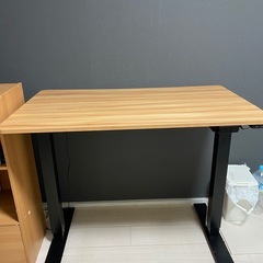 電動昇降スタンディングデスク