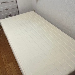 シングルベッド　マットレス付きすのこベッドの画像