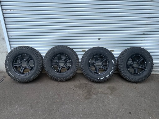 ジムニー タイヤホイール