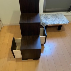 階段型の棚　飾り棚　インテリア　間仕切りの画像