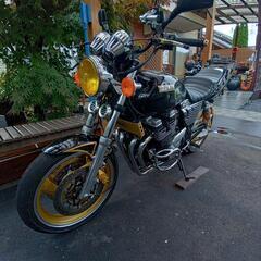 xjr400