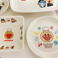 未使用 アンパンマン 食器 ポット 8点セット ガストの画像