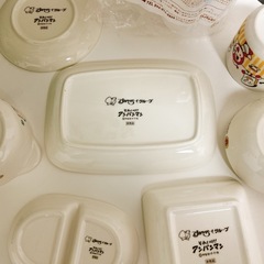 未使用 アンパンマン 食器 ポット 8点セット ガストの画像